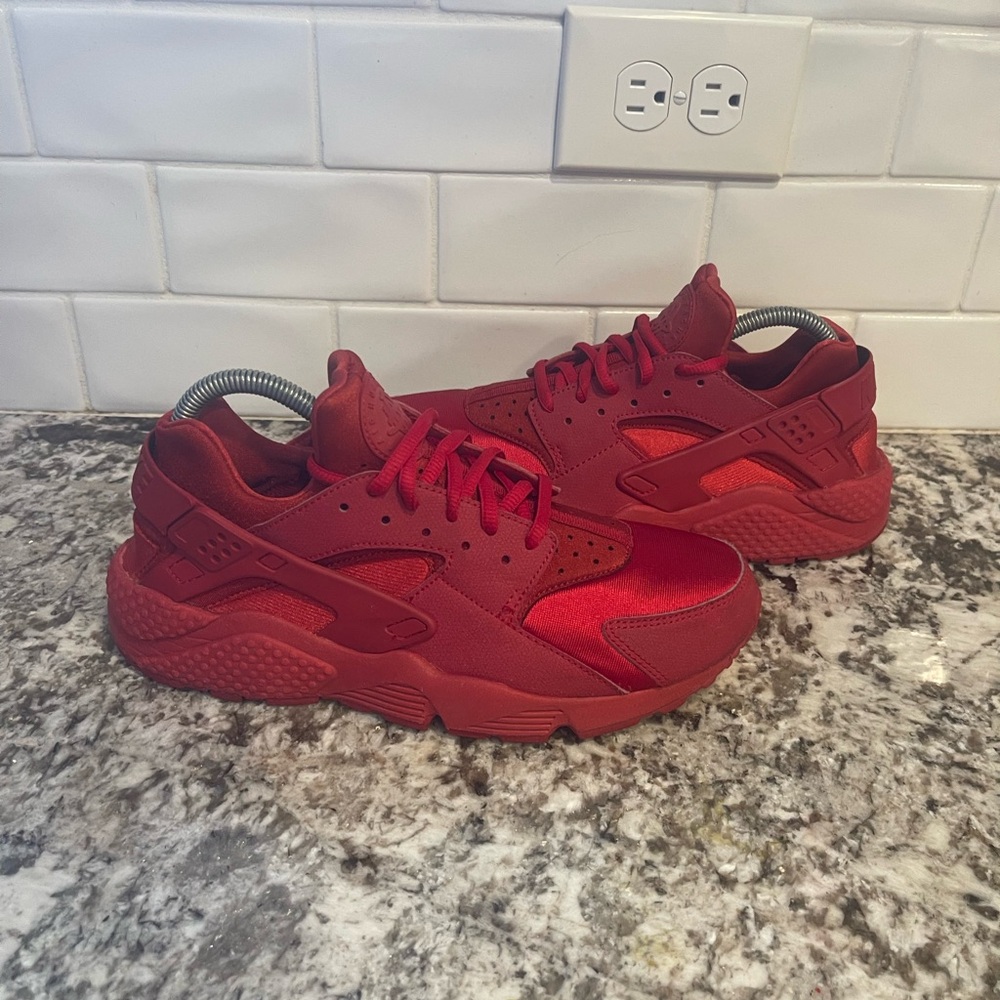 Womens Nike Huarache Red (size 9.5)